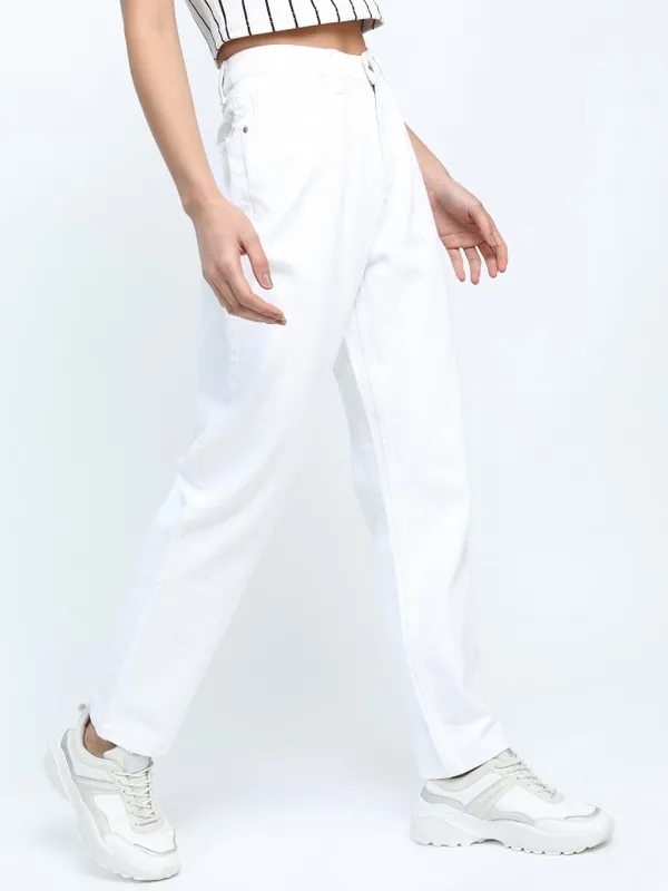  Tokyo Talkies Women White Regular Fit Clean Look Jeans