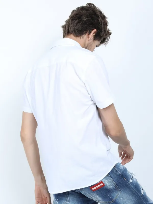  Ketch Men White Printed Slim Fit Casual Shirts