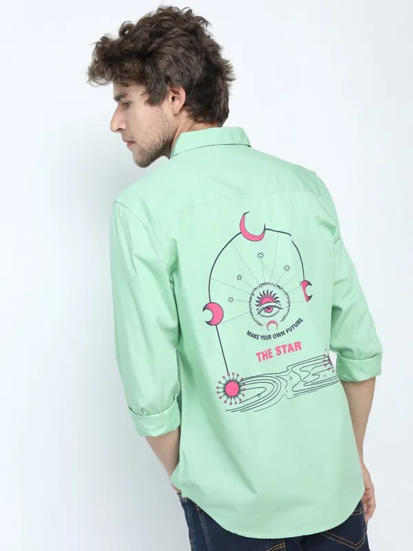  Highlander Men Green Printed Slim Fit Casual Shirts