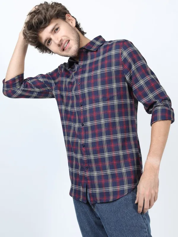  Ketch Men Navy Blue Checked Slim Fit Casual Shirts