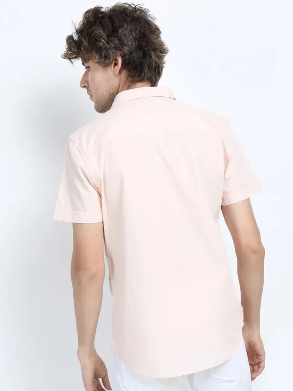  Locomotive Men Beige Printed Slim Fit Casual Shirts