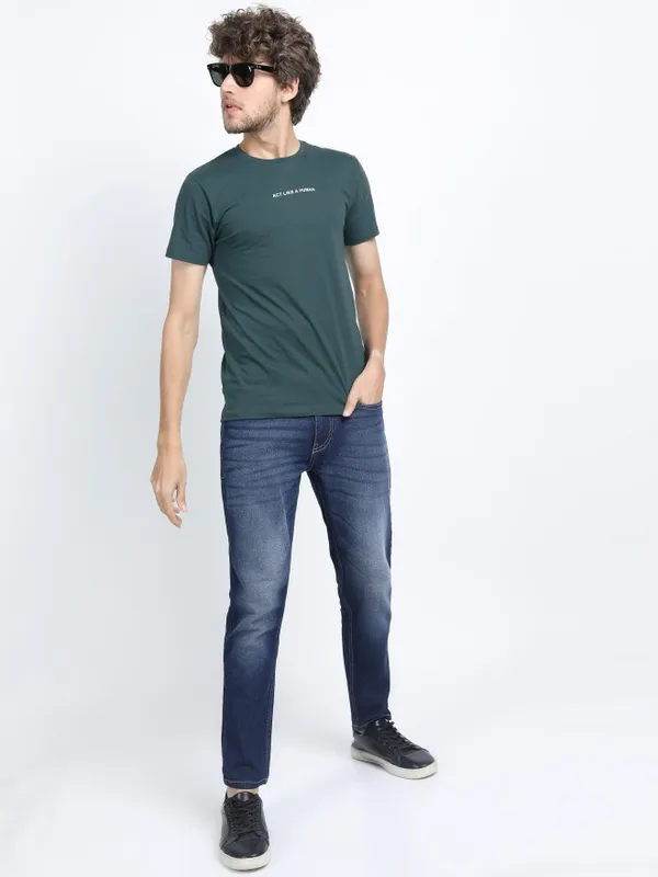 Men Tapered Fit Jeans