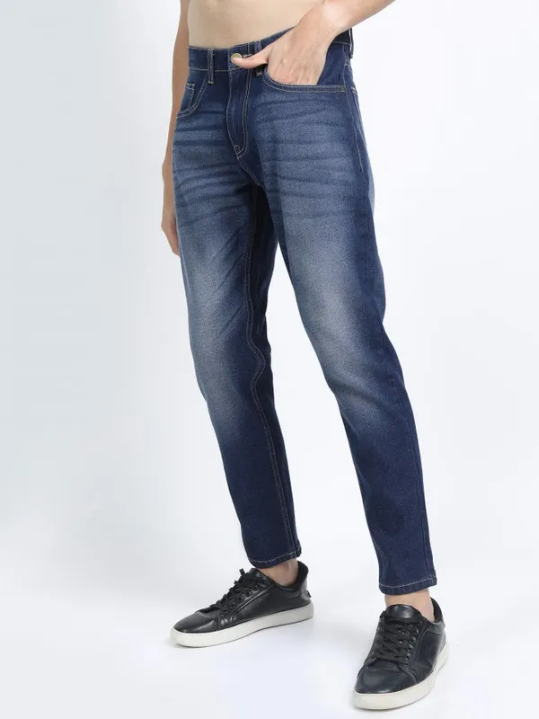Men Tapered Fit Jeans
