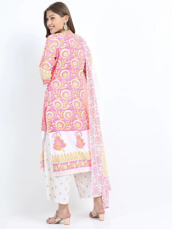  Vishudh Women Pink Printed Kurta Sets