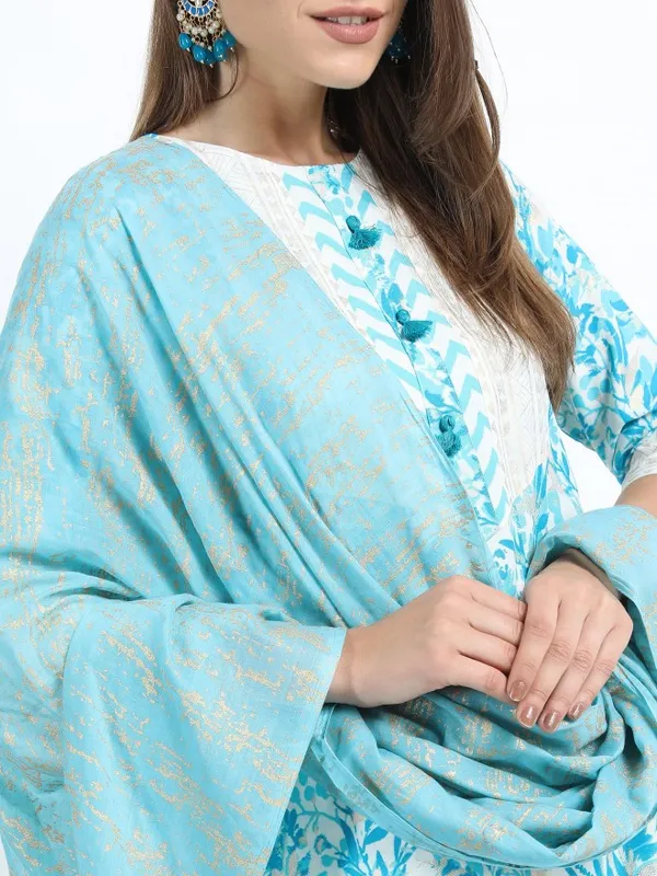  Vishudh Women Turquoise Printed Kurta Sets