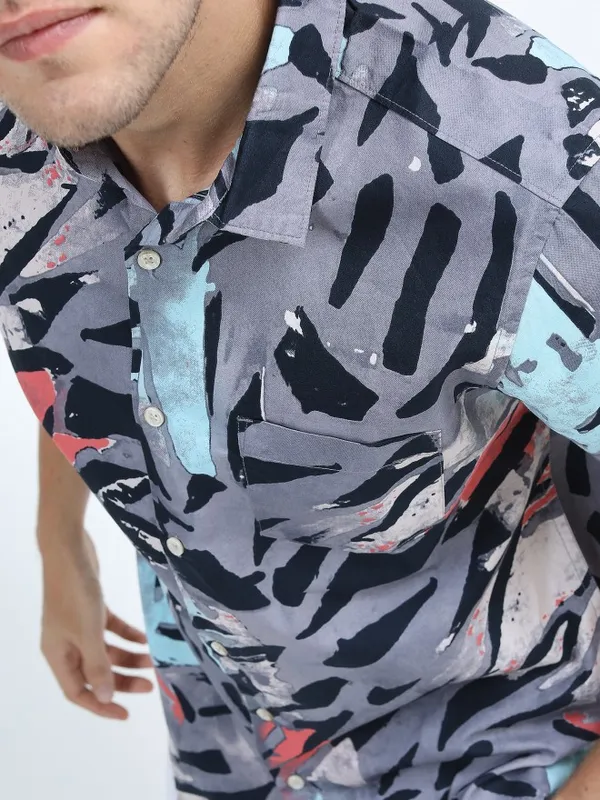 Men Slim Fit Casual Shirt