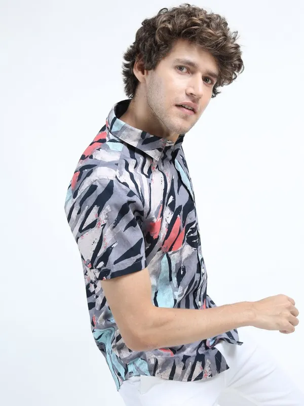 Men Slim Fit Casual Shirt