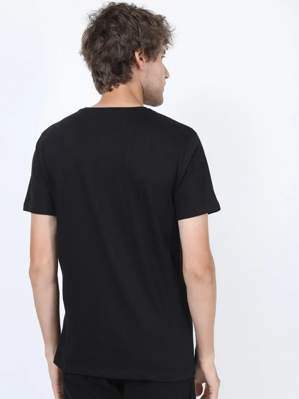  Ketch Men Black Printed Round Neck T-Shirts