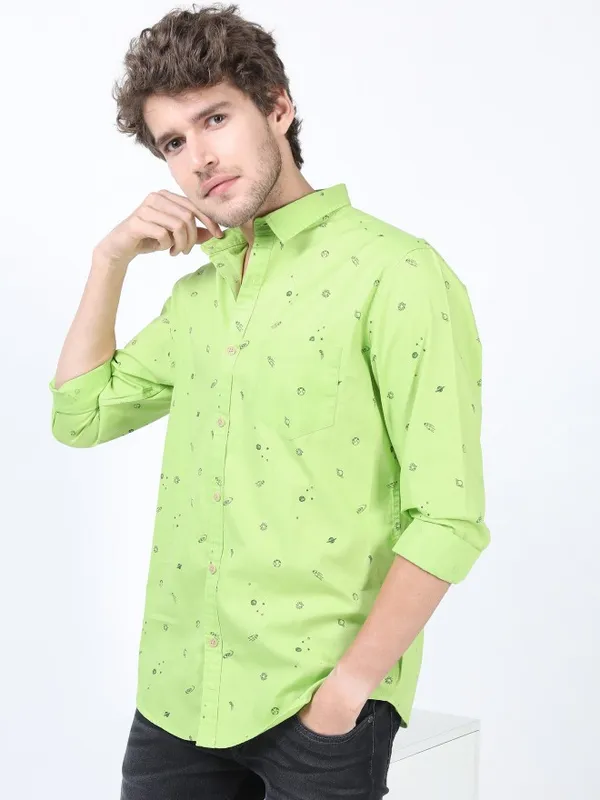  Ketch Men Green Printed Slim Fit Casual Shirts