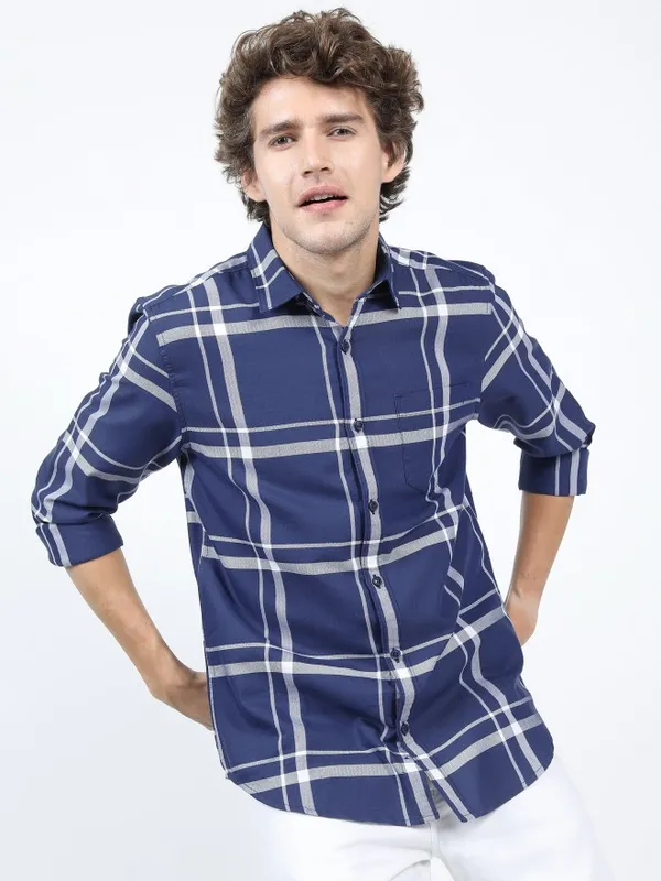  Ketch Men Navy Blue Checked Slim Fit Casual Shirts