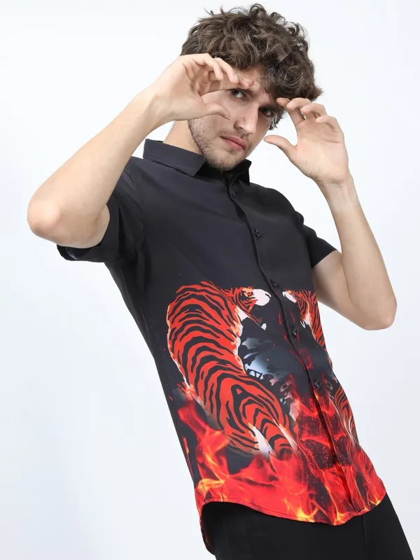 Men Slim Fit Casual Shirt