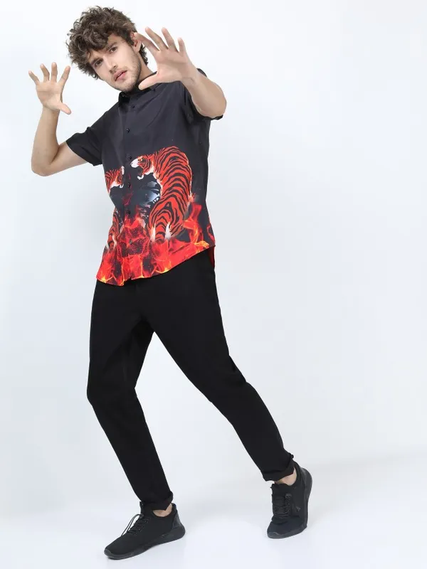 Men Slim Fit Casual Shirt