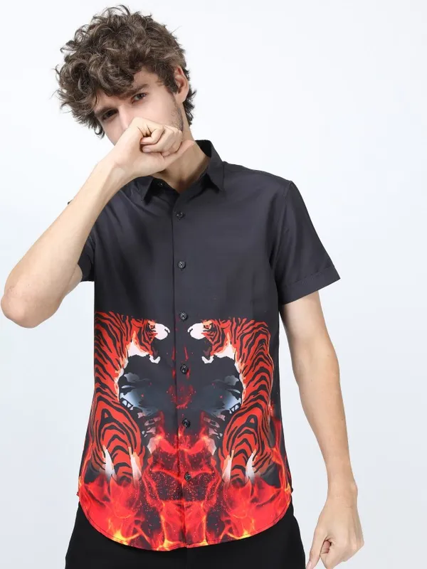 Men Slim Fit Casual Shirt