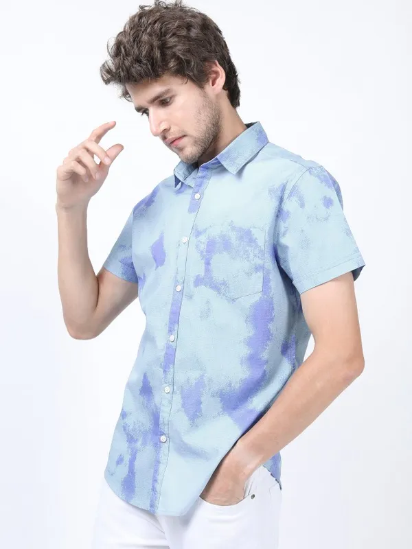 Men Slim Fit Casual Shirt