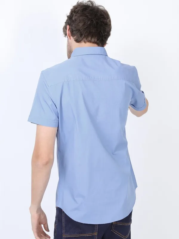  Locomotive Men Blue Solid Slim Fit Casual Shirts