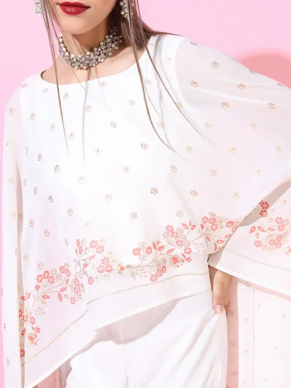 Women Top with Palazzos