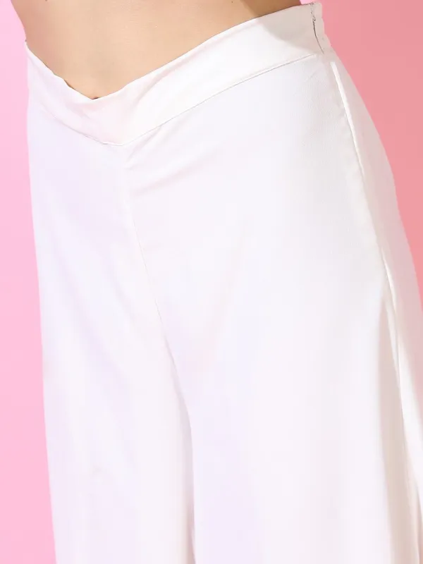 Women Top with Palazzos