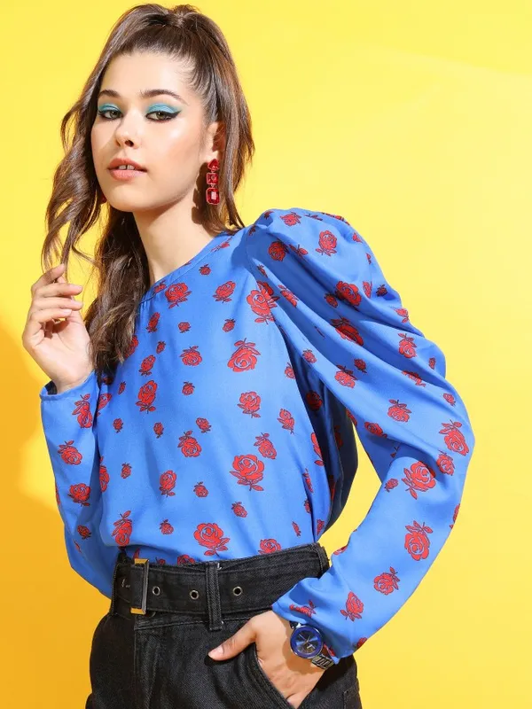  Tokyo Talkies Women Blue Printed Regular Tops