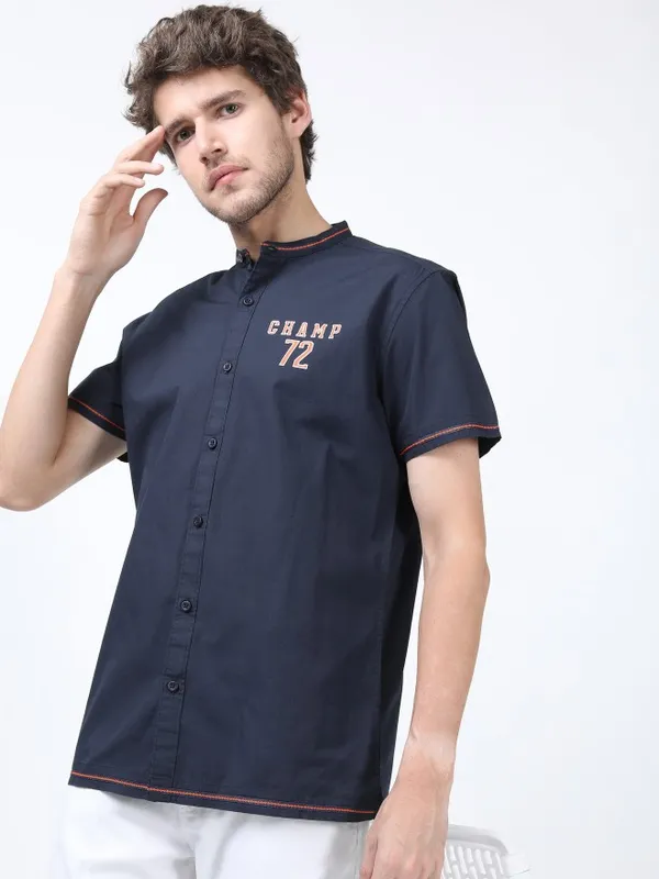  Highlander Men Navy Blue Printed Slim Fit Casual Shirts