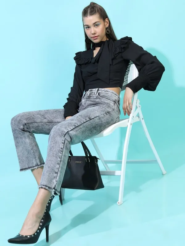 Tokyo Talkies Women Black Solid Crop Top