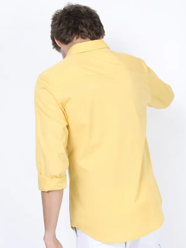 Men Slim Fit Casual Shirt