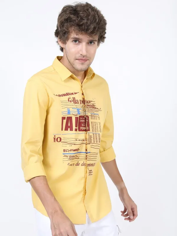 Men Slim Fit Casual Shirt