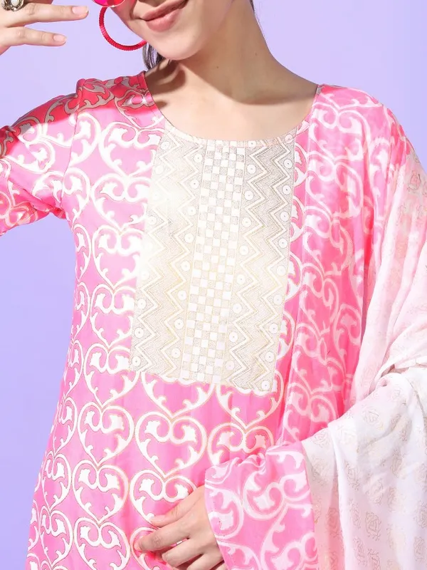  Vishudh Women Pink Printed Kurta Sets