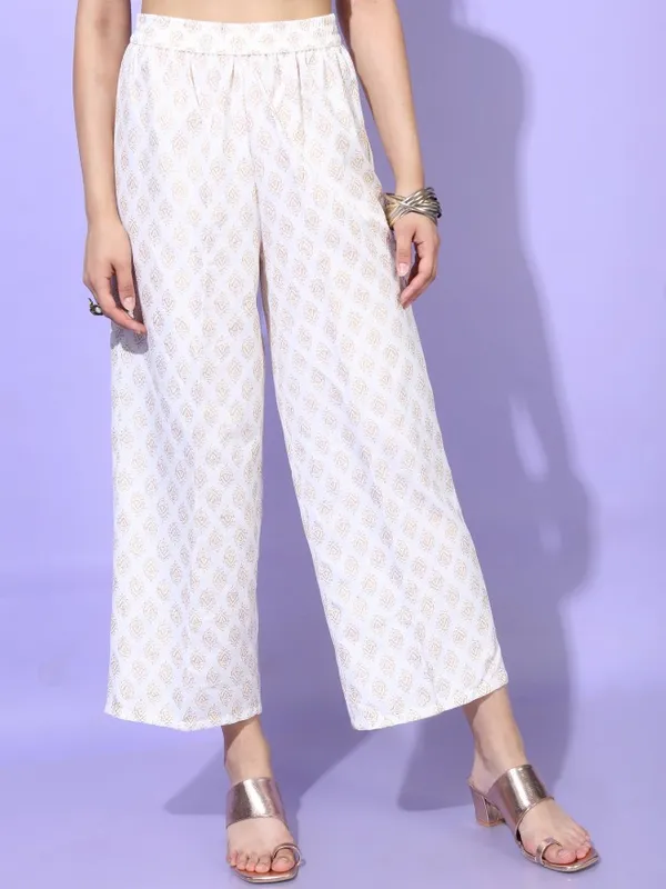  Vishudh Women Pink Printed Kurta Sets