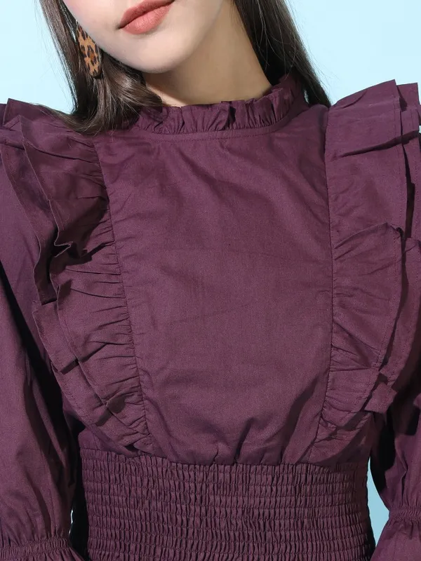 Solid Regular Top
