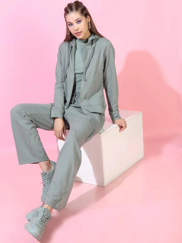  Tokyo Talkies Women Olive Solid Front-Open Round Neck Sweatshirts