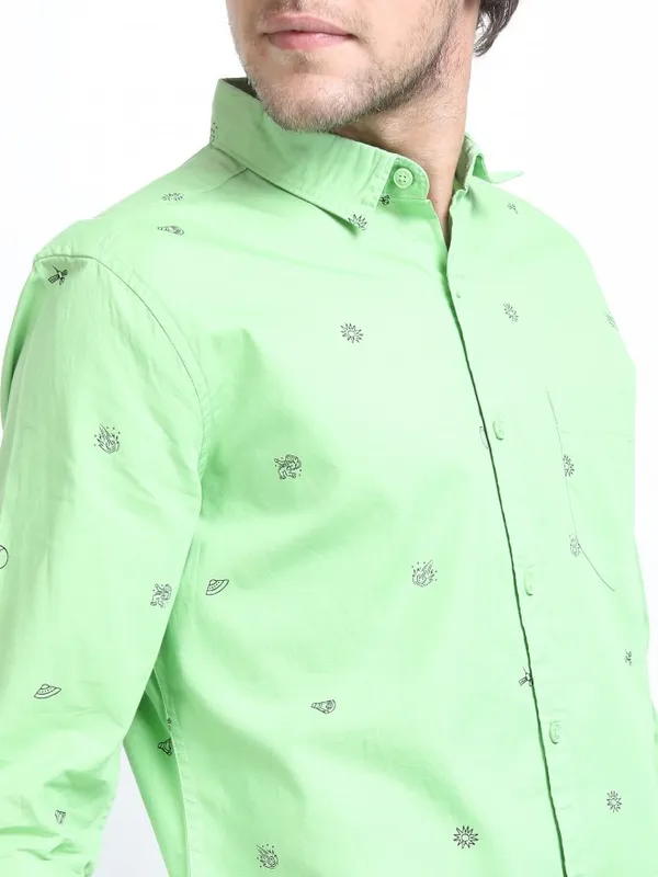  Ketch Men Green Printed Slim Fit Casual Shirts