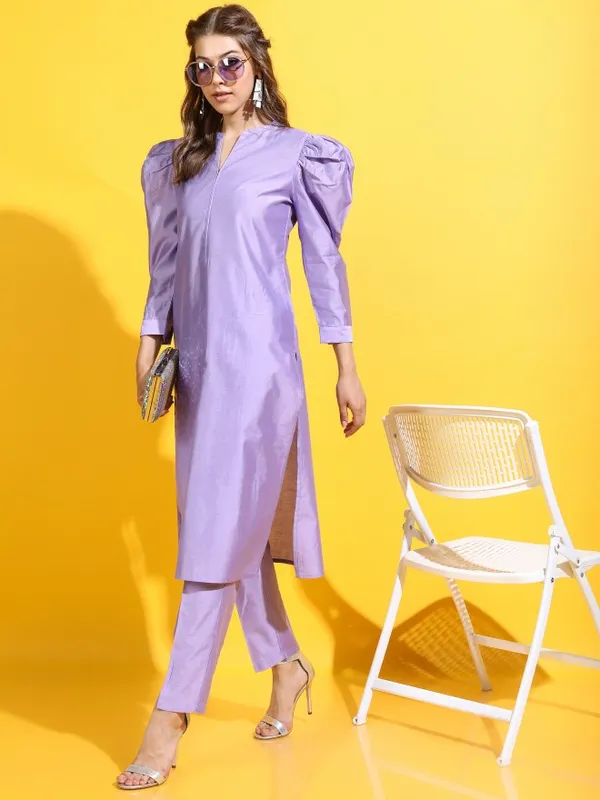  Vishudh Women Mauve Solid Kurta Sets