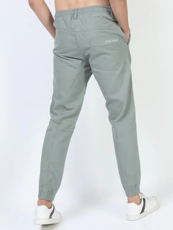  Highlander Men Grey Regular Fit Solid Casual Trousers