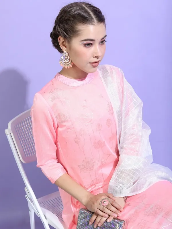  Vishudh Women Pink Printed Kurta Sets