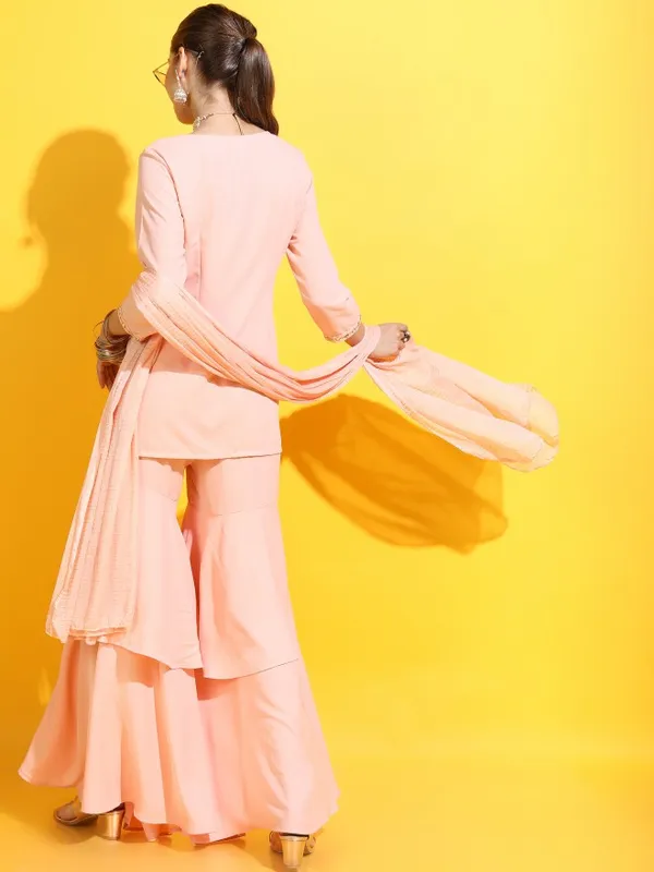  Vishudh Women Beige Printed Kurta Sets