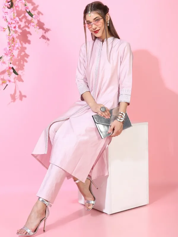  Vishudh Women Pink Solid Kurta Sets
