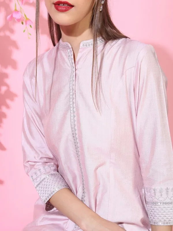  Vishudh Women Pink Solid Kurta Sets