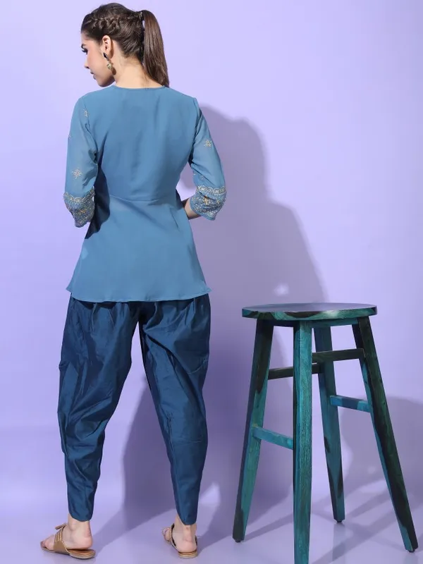 Women Kurta with Palazzos