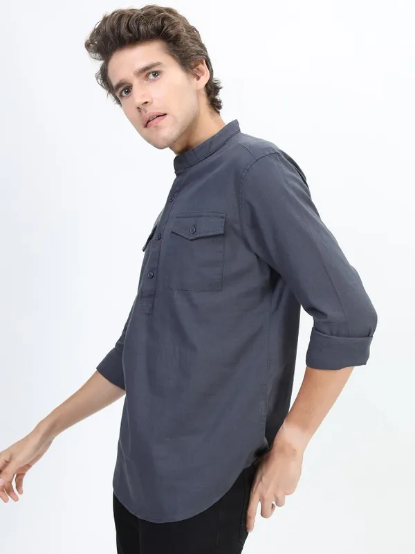  Ketch Men Navy Blue Solid Slim Fit Casual Shirts
