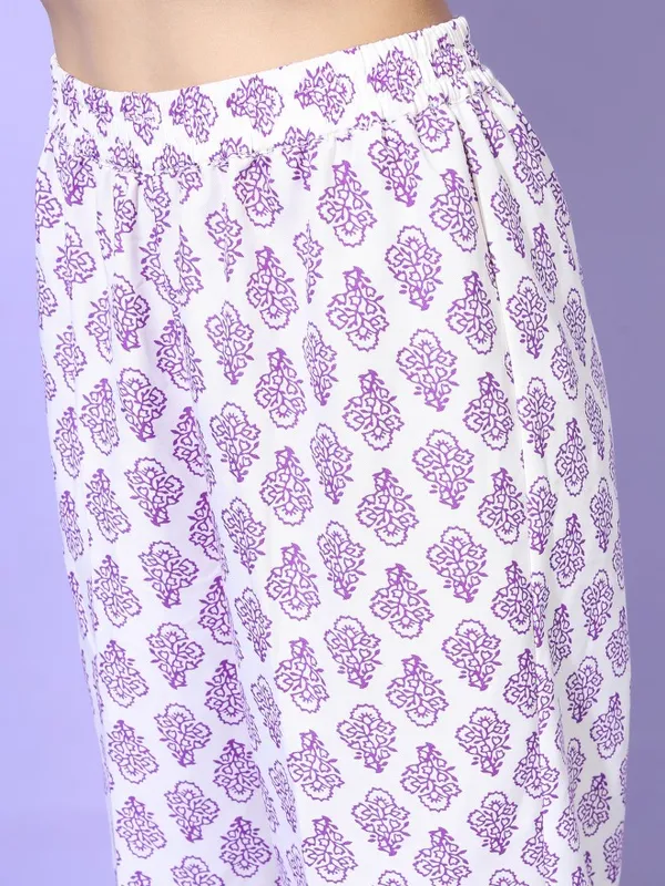  Vishudh Women White Printed Kurta Sets