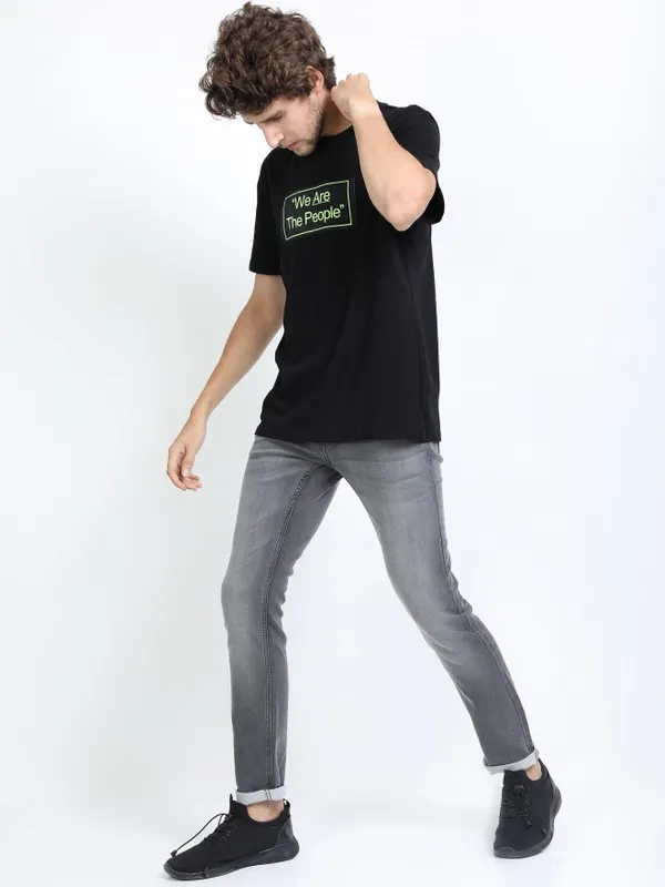  Ketch Men Grey Slim Fit Clean Look Jeans