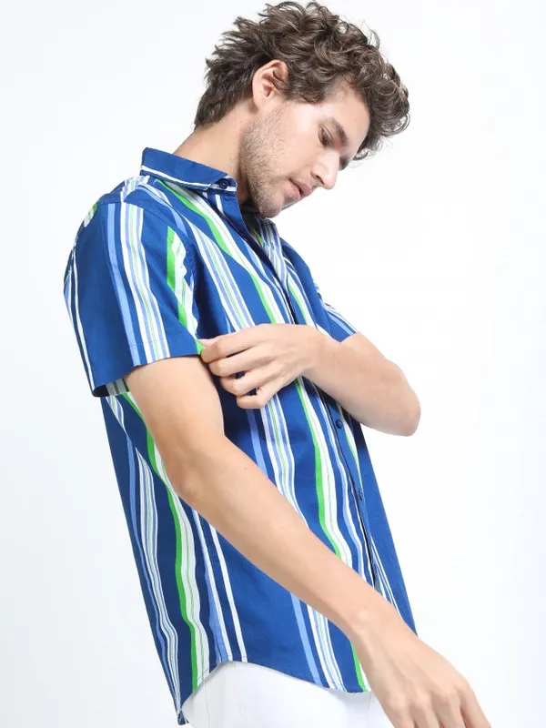  Highlander Men Blue Striped Slim Fit Casual Shirts