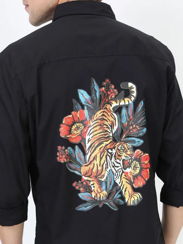  Ketch Men Black Printed Slim Fit Casual Shirts