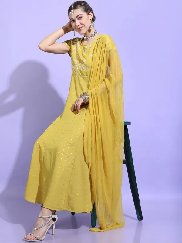  Vishudh Women Yellow Printed A-Line Ethnic Dresses