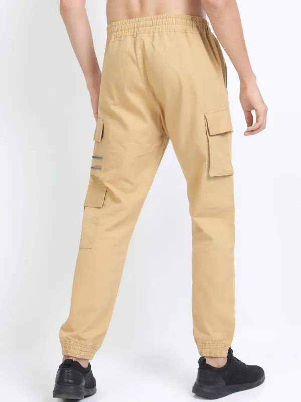 Men Regular Fit Cargos