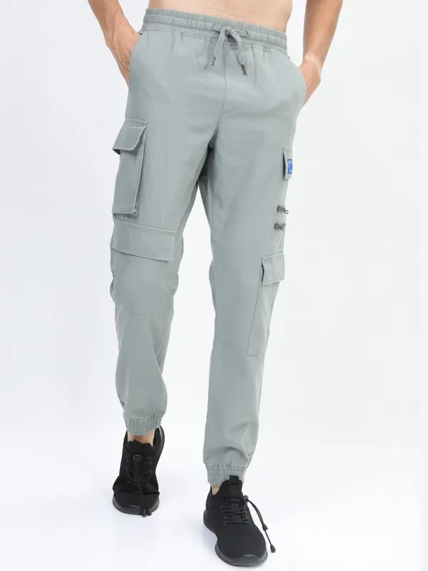 Men Regular Fit Cargos