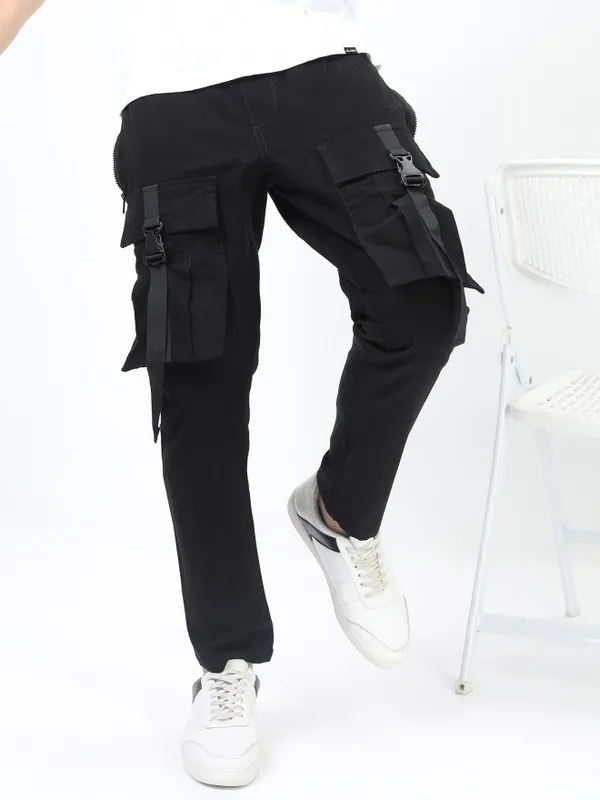  Highlander Men Black Regular Fit Solid Casual Trousers