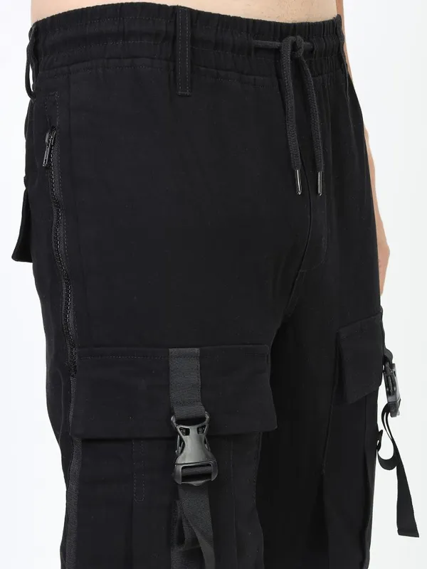  Highlander Men Black Regular Fit Solid Casual Trousers