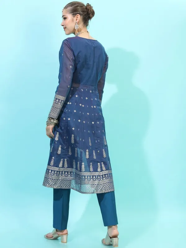  Vishudh Women Blue Printed Kurta Sets