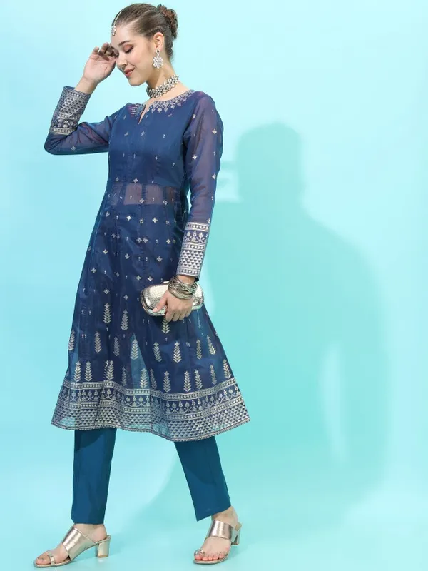  Vishudh Women Blue Printed Kurta Sets